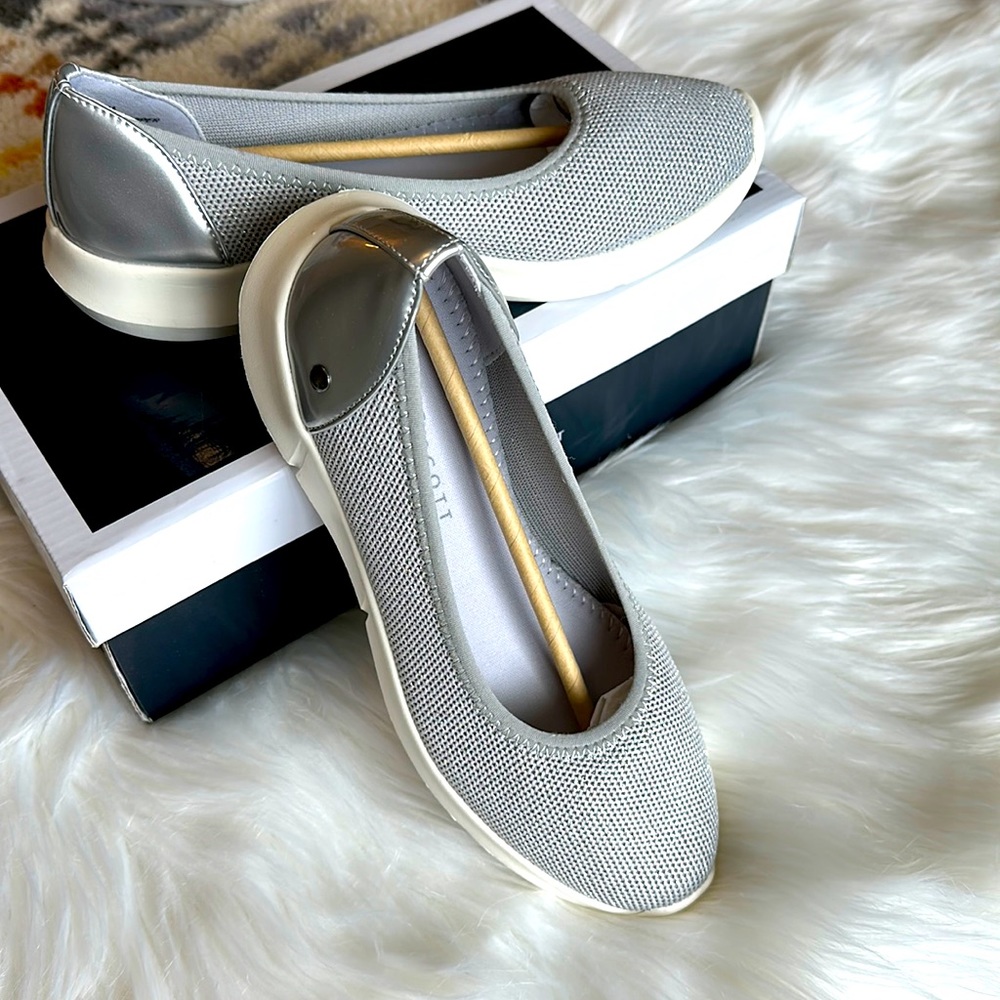 BNWT Karen Scott super comfy shoes size 7.5 make me an offer!